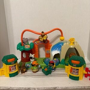 Little People Zoo with Baby Animals Petting Zoo